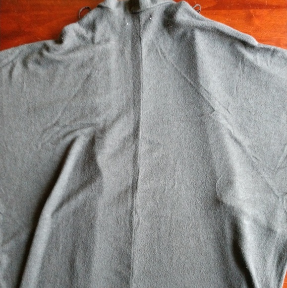 AEO batwing cardigan - Picture 2 of 6